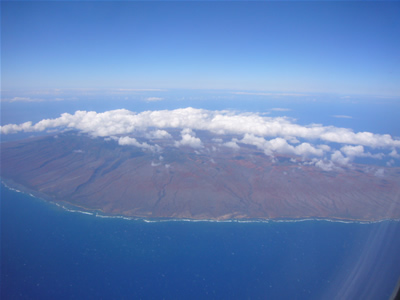 機内から見るラナイ島